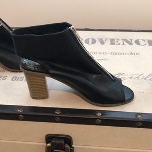 Women’s Black High Heels